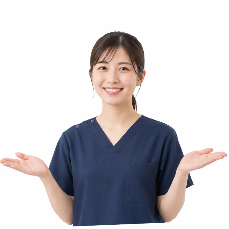 歯を残せるケースと残せないケースを案内する歯科スタッフ